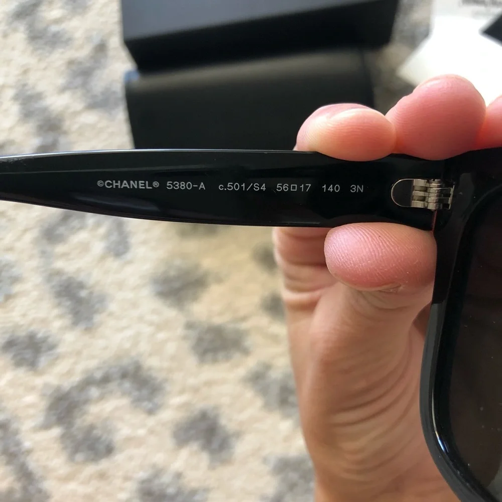 CHANEL Black Sunglasses - Picture 9 of 13